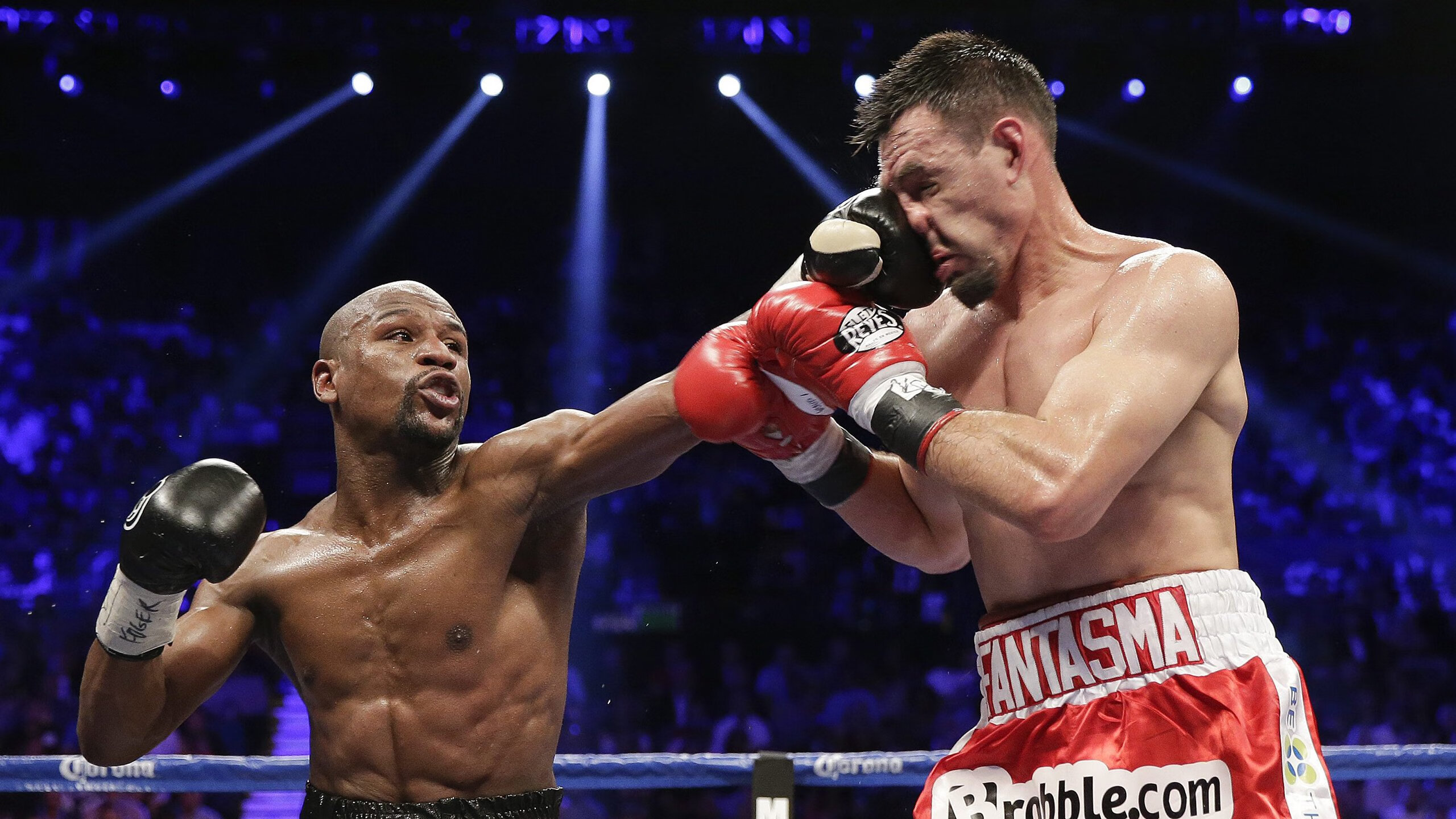 内马尔新星夺冠表现突出，TES前途光明！观众掌声雷动